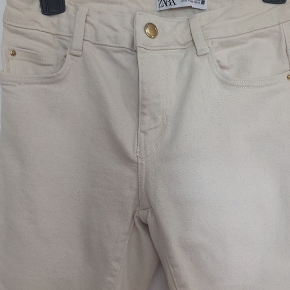 Zara Women's Cream Skinny Jeans - Picture 3 of 10